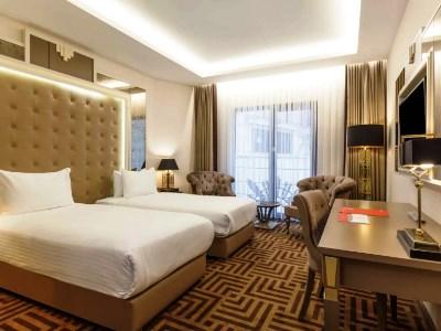 Ramada By Wyndham Golden Horn